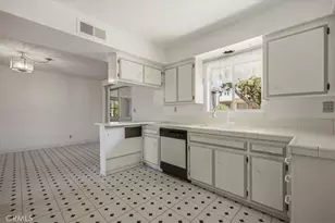 26124 New Chicago, Hemet, CA 92544 - Photo 13