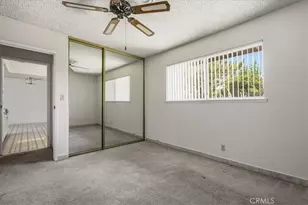 26124 New Chicago, Hemet, CA 92544 - Photo 21