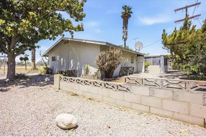 26124 New Chicago, Hemet, CA 92544 - Photo 29