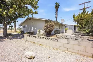 26124 New Chicago, Hemet, CA 92544 - Photo 29