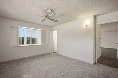 26124 New Chicago, Hemet, CA 92544 - Photo 23