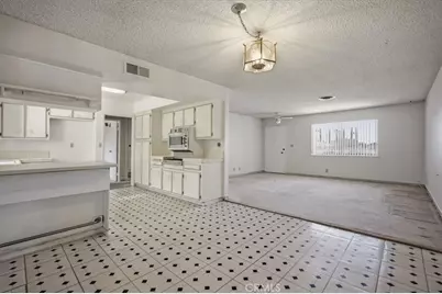 26124 New Chicago, Hemet, CA 92544 - Photo 9