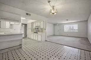26124 New Chicago, Hemet, CA 92544 - Photo 9