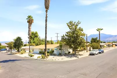 26124 New Chicago, Hemet, CA 92544 - Photo 3