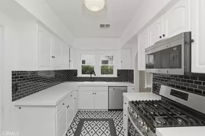 3589 Castle Reagh, Riverside, CA 92506 - Photo 15