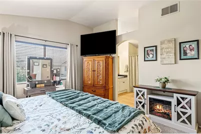 7615 Canberra Way, Riverside, CA 92508 - Photo 17