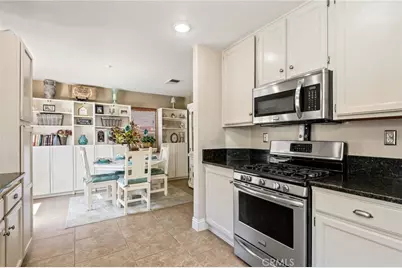 7615 Canberra Way, Riverside, CA 92508 - Photo 11
