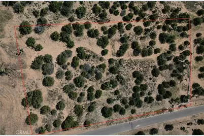11075 Heartland, Oak Hills, CA 92344 - Photo 3