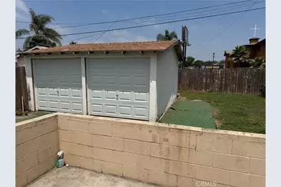 1017 W 73rd, Los Angeles, CA 90044 - Photo 11
