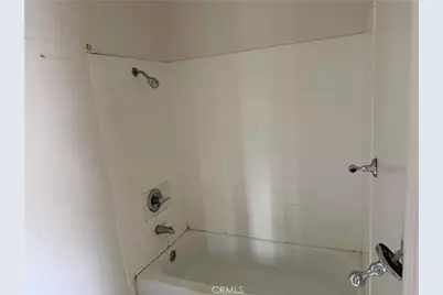 1017 W 73rd, Los Angeles, CA 90044 - Photo 5