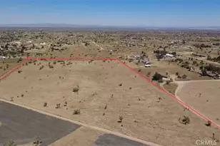 6716 Phelan, Phelan, CA 92371 - Photo 1