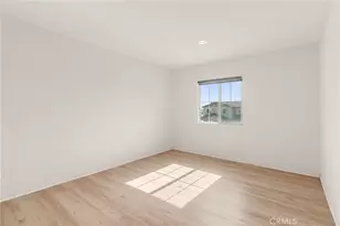 16774 Cherry Tree Ln, Fontana, CA 92336 - Photo 11