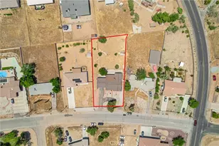 8216 Buckthorn, Hesperia, CA 92345 - Photo 31