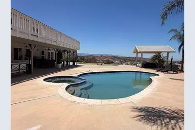 17289 Armintrout Drive, Riverside, CA 92504 - Photo 7