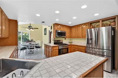 17347 Northlake, Riverside, CA 92503 - Photo 7
