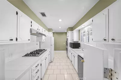 12047 Hammack, Culver City, CA 90230 - Photo 17