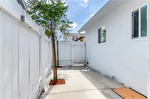 1143 E 106th St, Los Angeles, CA 90002 - Photo 23
