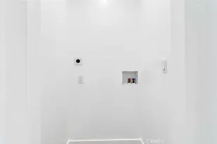 1143 E 106th St, Los Angeles, CA 90002 - Photo 39
