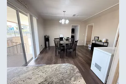 2205 W Acacia #200, Hemet, CA 92545 - Photo 3