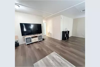 2205 W Acacia #200, Hemet, CA 92545 - Photo 7