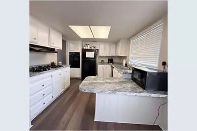 2205 W Acacia #200, Hemet, CA 92545 - Photo 5