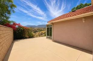 9195 Stone Canyon Rd, Corona, CA 92883 - Photo 35