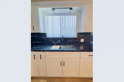 1138 Valley Street, Visalia, CA 93277 - Photo 27