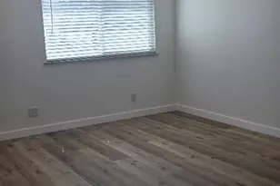 1138 Valley St, Visalia, CA 93277 - Photo 3