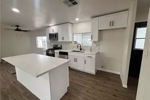 200 San Bernardino Ave, Rialto, CA 92376 - Photo 19