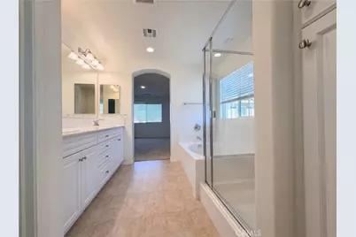15110 Paseo Verde Place, Victorville, CA 92394 - Photo 19