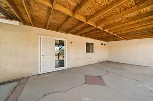 11906 Apatite Ave, Hesperia, CA 92345 - Photo 17