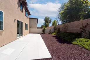 36969 Willow Flycatcher Pl, Murrieta, CA 92563 - Photo 5