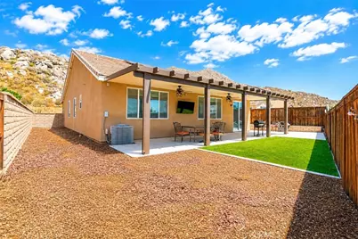 26725 Emperor, Menifee, CA 92585 - Photo 19