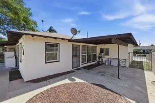 19014 Mindanao St, Bloomington, CA 92316 - Photo 29