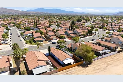 23293 Bay, Moreno Valley, CA 92553 - Photo 43