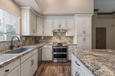 11267 Daylilly, Fontana, CA 92337 - Photo 5