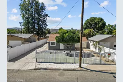 40667 Mayberry, Hemet, CA 92544 - Photo 5