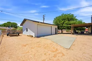 12348 Omak Rd, Apple Valley, CA 92308 - Photo 31