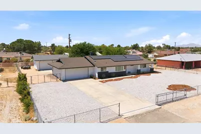12348 Omak Road, Apple Valley, CA 92308 - Photo 5