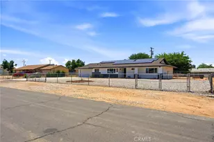 12348 Omak Rd, Apple Valley, CA 92308 - Photo 35