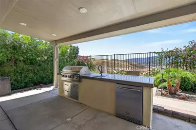 11751 Ambling Way, Corona, CA 92883 - Photo 43