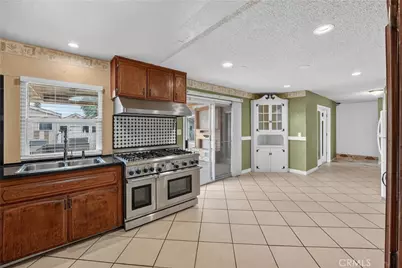24251 Brodiaea, Moreno Valley, CA 92553 - Photo 19