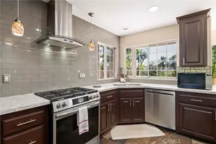 6590 Hawarden Dr, Riverside, CA 92506 - Photo 11