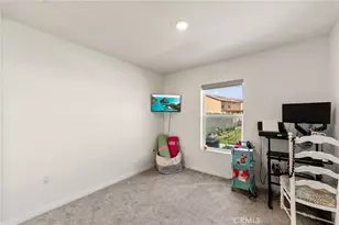 22641 Spotted Fox, Nuevo, CA 92567 - Photo 11