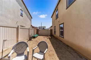 22641 Spotted Fox, Nuevo, CA 92567 - Photo 31