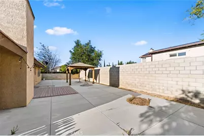 8518 Valley View, Hesperia, CA 92344 - Photo 33