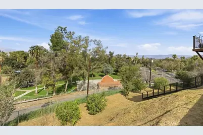 2715 Brockton, Riverside, CA 92501 - Photo 49