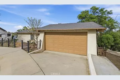 2715 Brockton, Riverside, CA 92501 - Photo 11