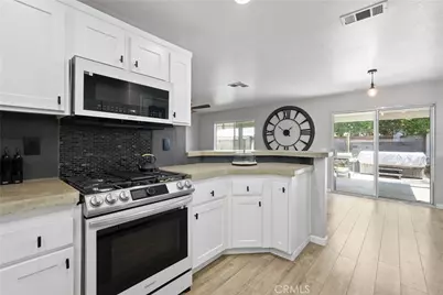 26769 Hanford, Menifee, CA 92584 - Photo 35