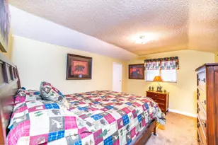936 D Ln, Big Bear City, CA 92314 - Photo 9